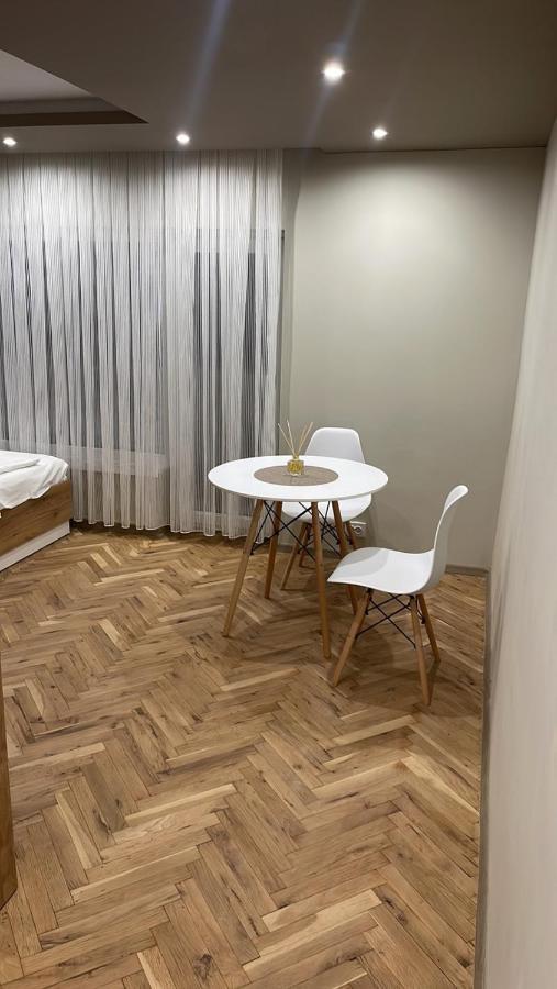 Ivet Guest Rooms Varna Exterior foto